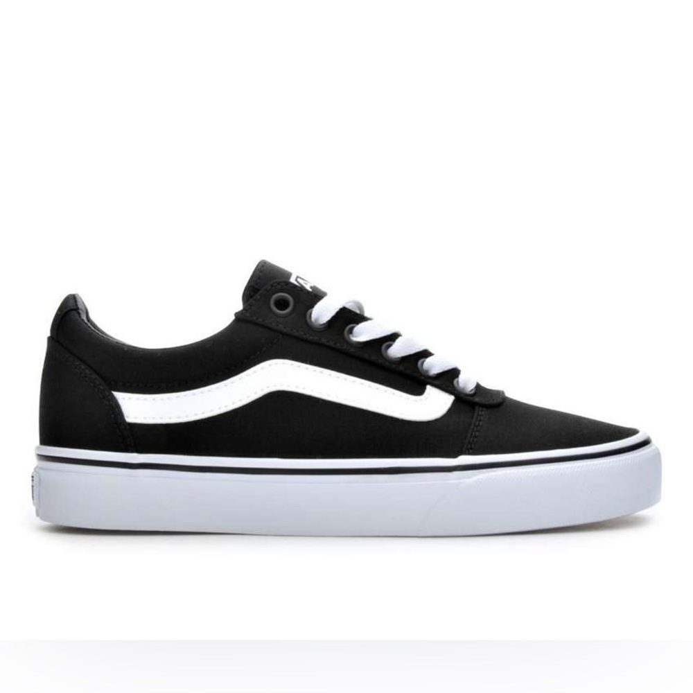Black Vans Old-Skool Sneakers